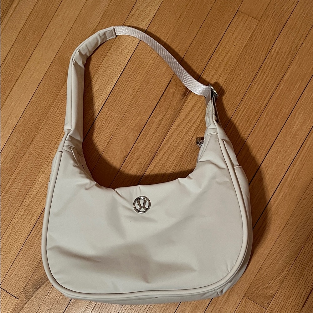 lululemon athletica Cream Shoulder Bag